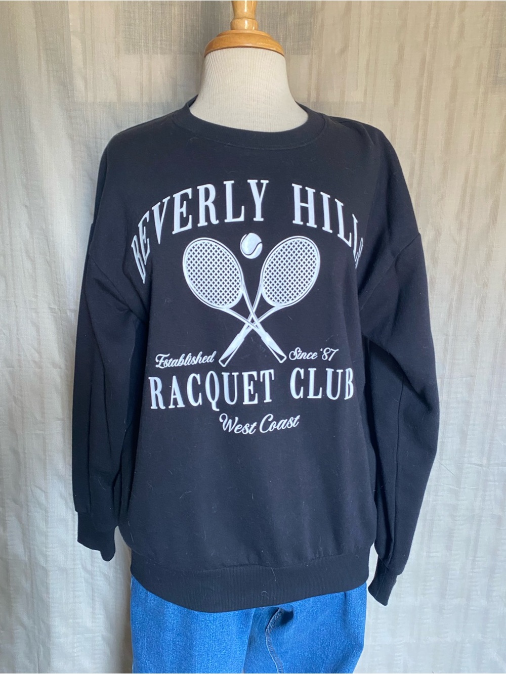 Black “Beverly Hills Racquet Club” Graphic Sweatshirt Size S